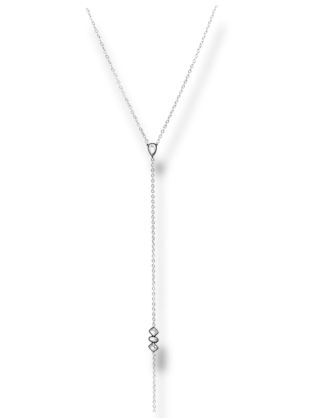 COLLIER ESSENCE