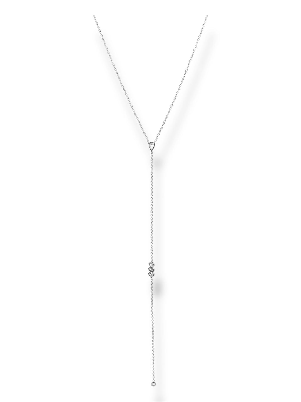 COLLIER ESSENCE